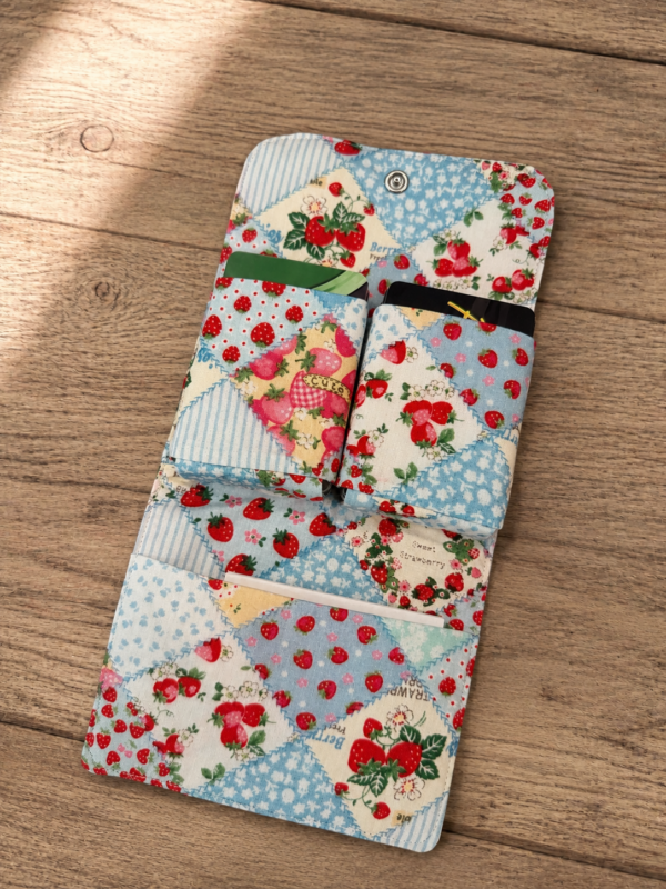 Spielkarten-Etui Gr. M geöffnet Spielkarten-Etui Gr. M